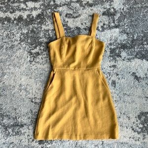 Aritzia Wilfred Yellow dress with tie back! Size 4